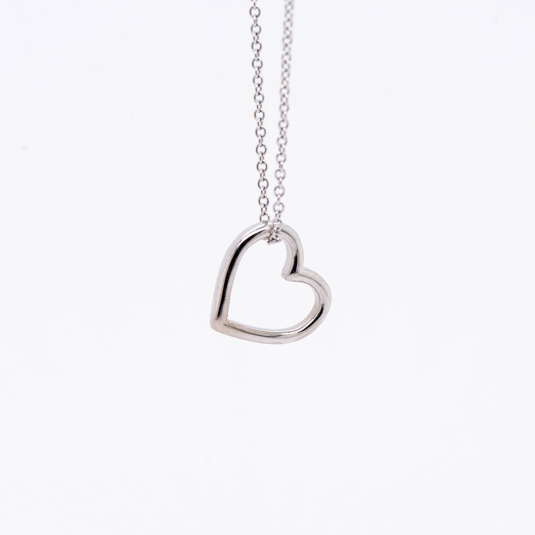 Dije Corazón oro blanco